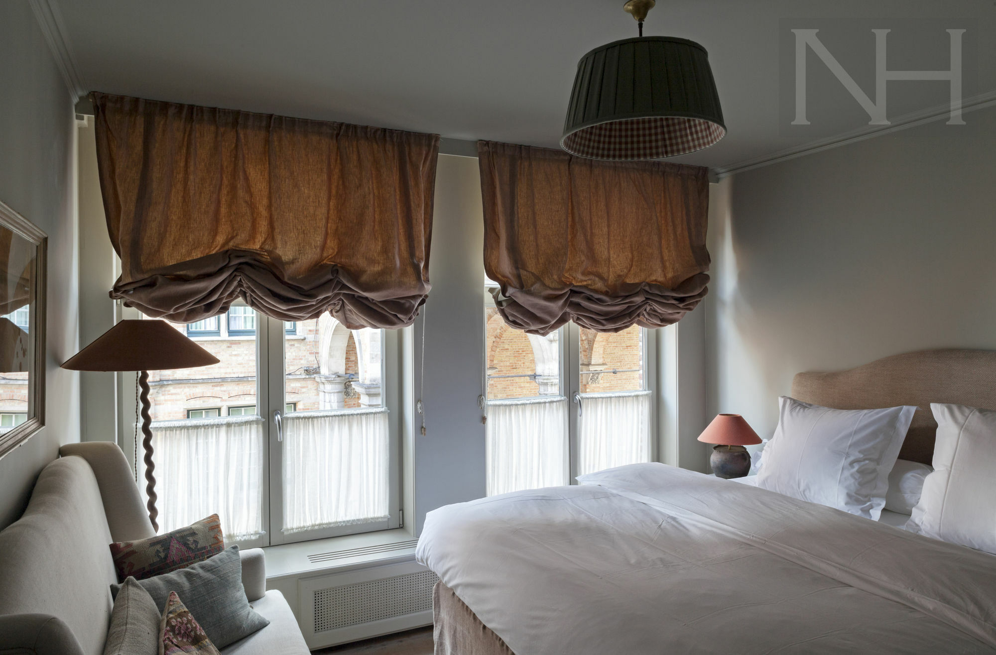 Dijver - Serene Escape In The Heart Of Historic Brügge